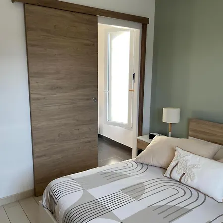 Confortable Au Cœur Du Circuit Des 24h Du Mans Mulsanne