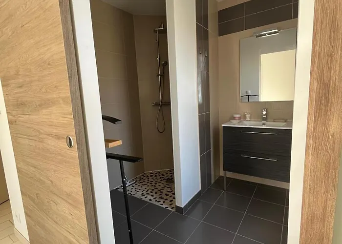 Confortable Au Cœur Du Circuit Des 24h Du Mans Séjour chez l'habitant